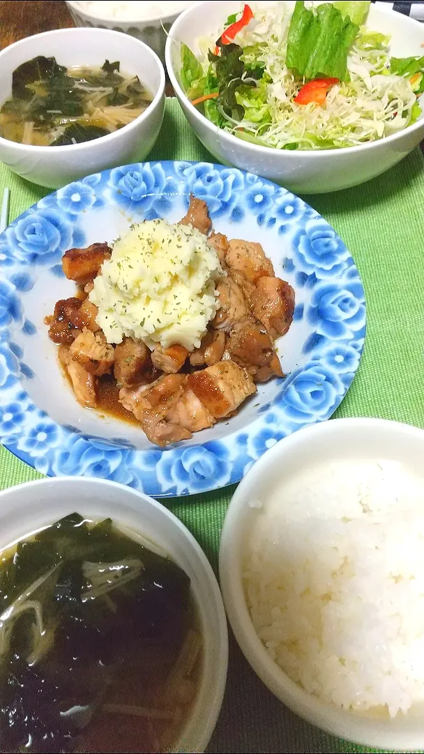 チキンステーキマッシュポテトをのせて|クークマさん