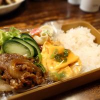 焼肉とフーヨーハイのお弁当(*^^*)