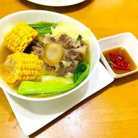 Snapdishの料理写真:Beef bulalo|Mizz Palomaさん