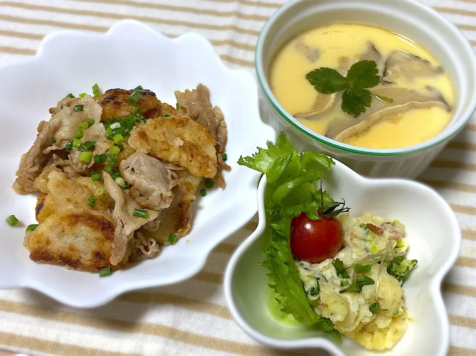 Snapdishの料理写真:豚バラ長芋ガリバタぽん炒め　　　　　　　　　　　　　　☘️茶碗蒸し　　　　　　　　　　　　　　　　　　　　　　　　ポテト🥗サラダ|eiyadeさん