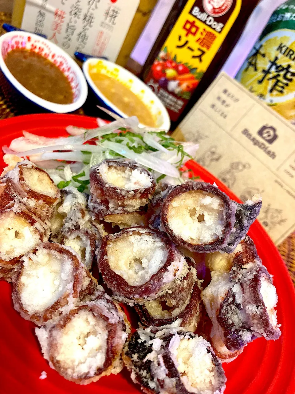 Snapdishの料理写真:蛸の吸盤の唐揚げに万能味ソースと、万能味マヨソース😋🐙🍻💕✨|アイさん