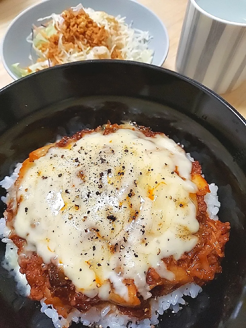 Snapdishの料理写真:キムチーズ丼|すばるさん