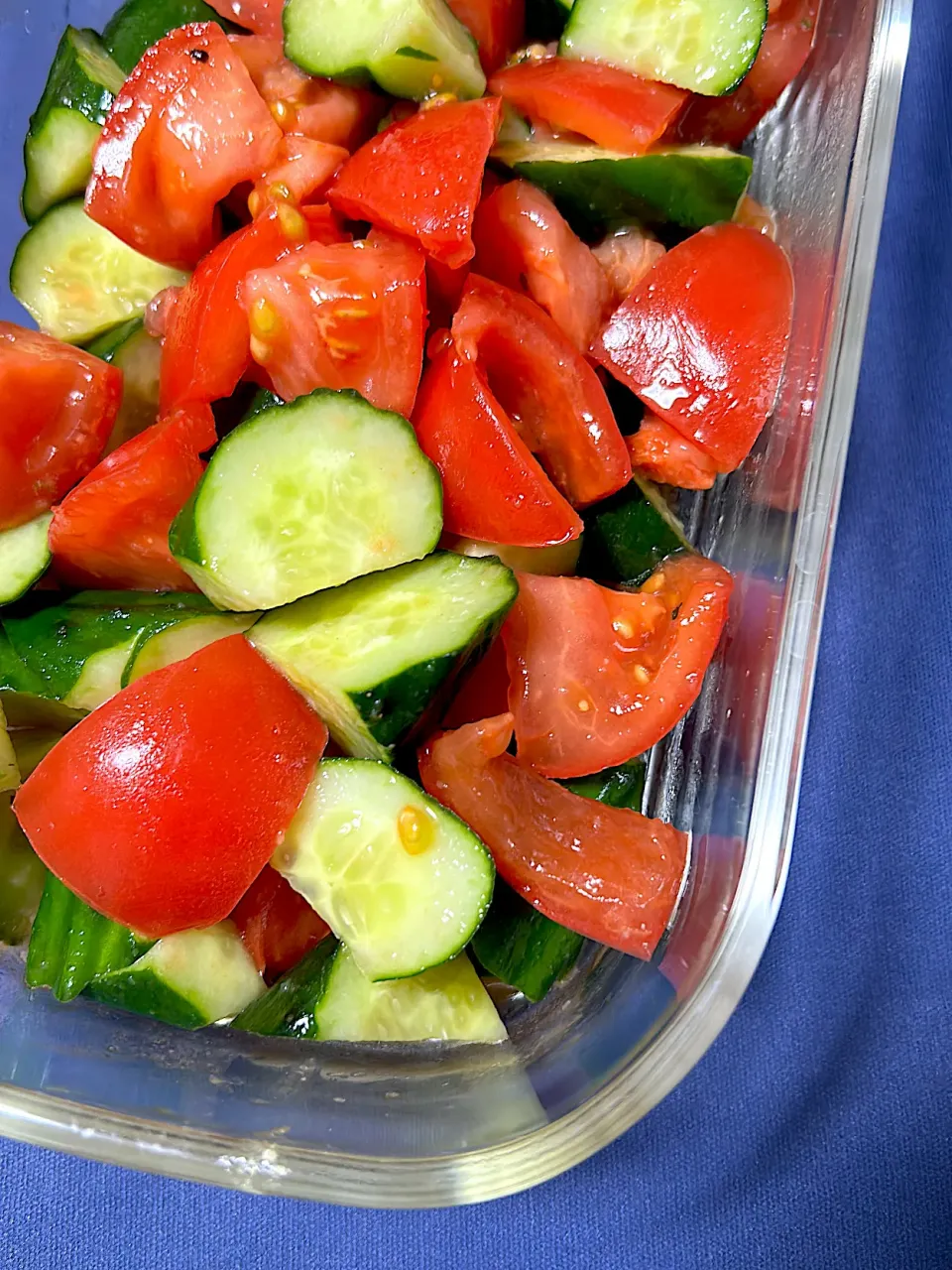 Snapdishの料理写真:初夏のサラダ🍅🥒|yam＊さん