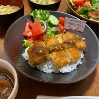 とんかつのタレ！味噌＋中濃ソースの『万能味ソース』