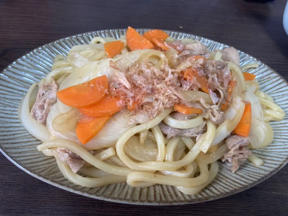 焼きパワーうどん|タマゴンさん