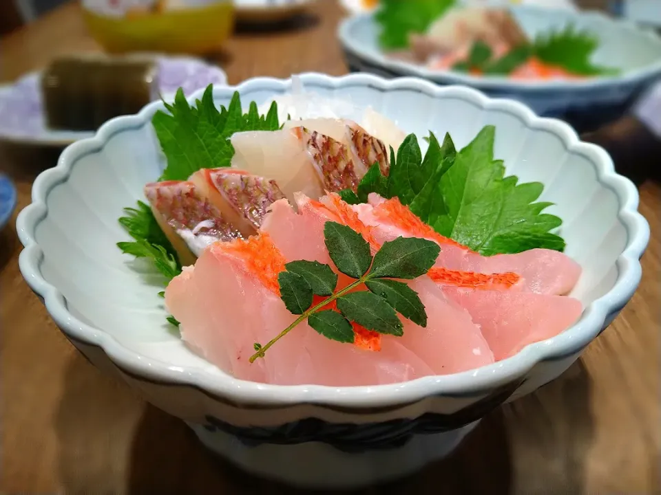 金目鯛と鯛のお造り|古尾谷りかこさん