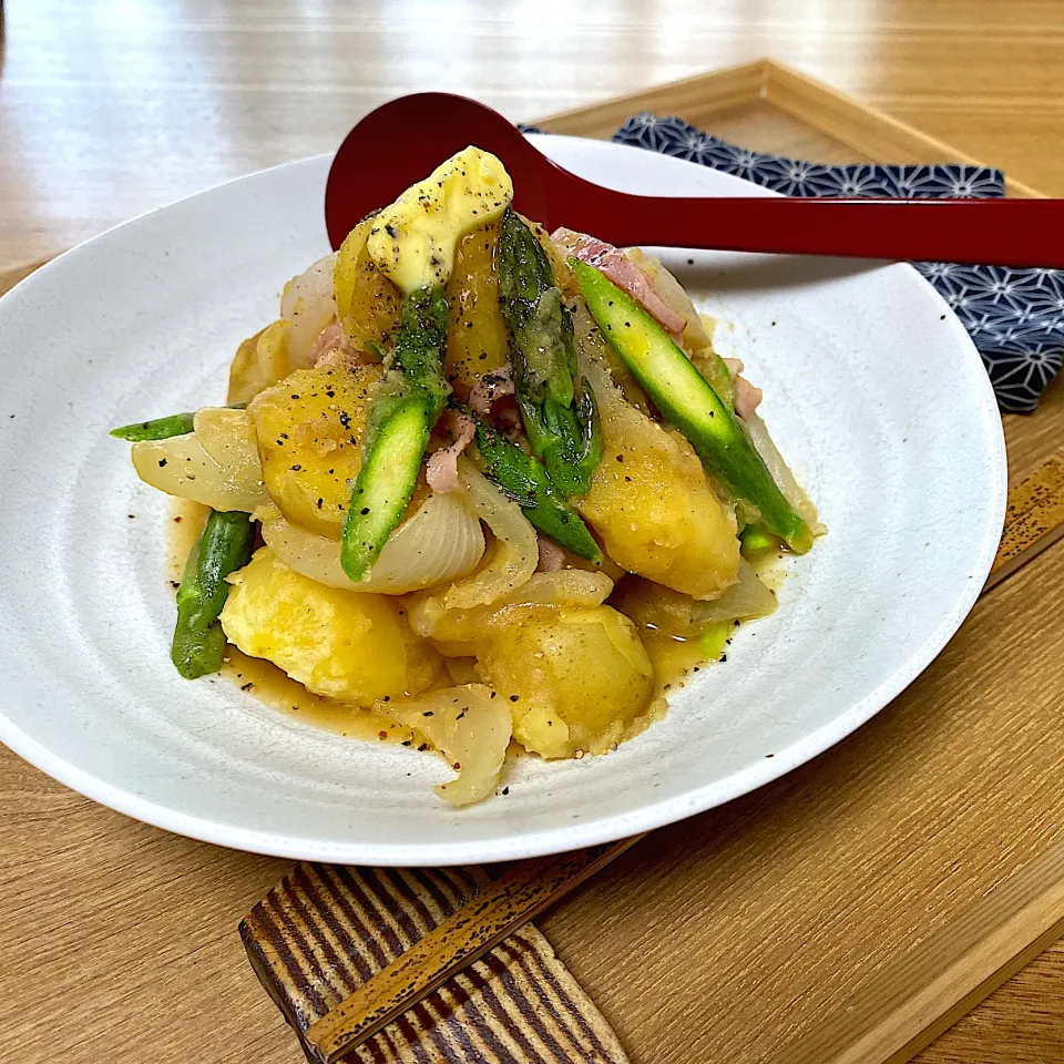 肉無しでも満足！味噌バター肉じゃが|sakurakoさん