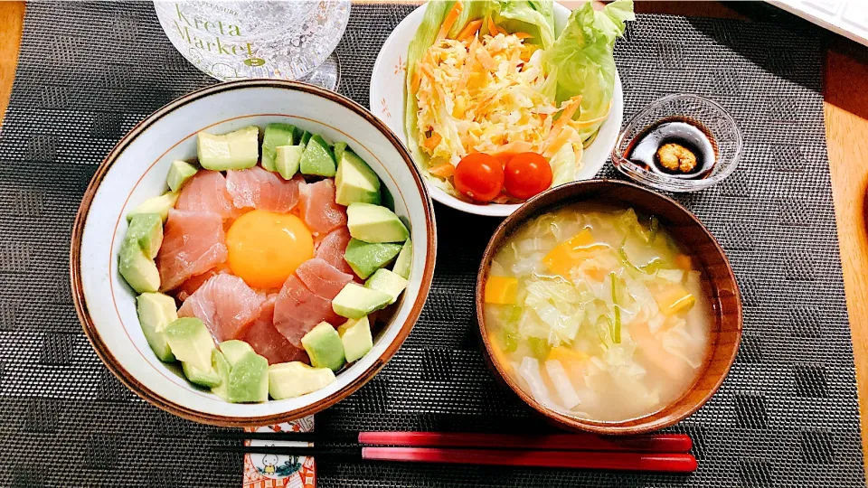 まぐろアボカド丼の夕ご飯|ゆうかさんさん