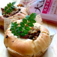 大豆のお肉と山椒の実の味噌漬け和えパン