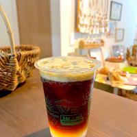 黒ビールじゃないよ。エスプレッソトニックだよ。