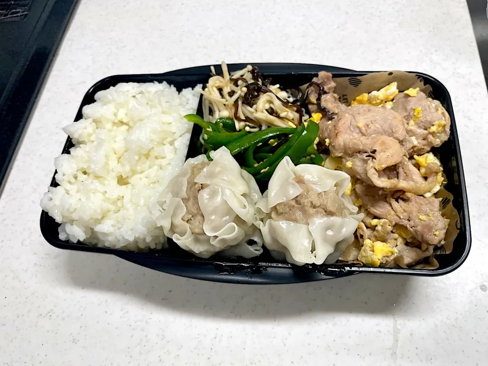 6/5 彼氏弁当⁂豚肉の卵いため弁当|ゆさん