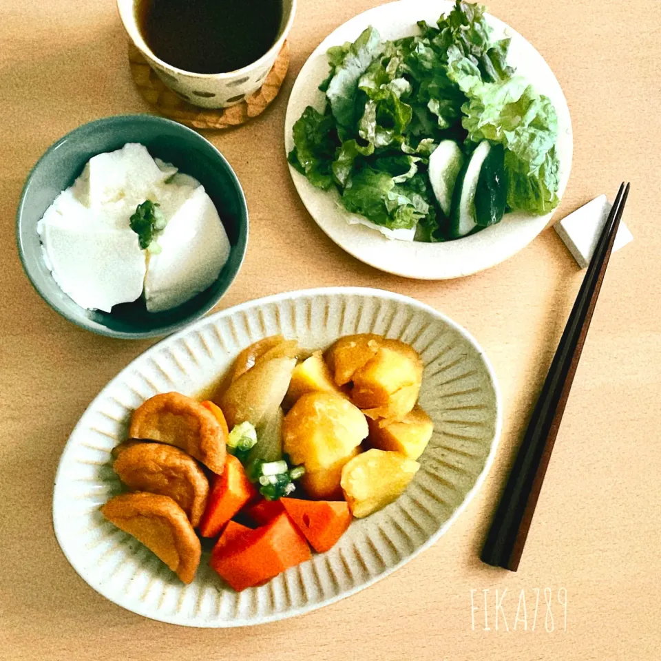 お肉の変わりに さつま揚げでじゃがいもの煮物|FIKA789さん