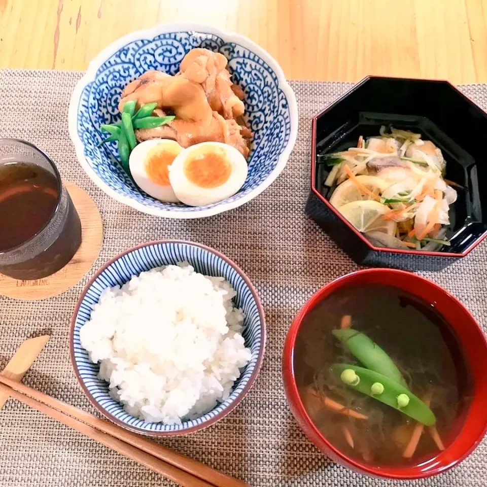 Snapdishの料理写真:手羽の炊飯器煮など|みきやんさん