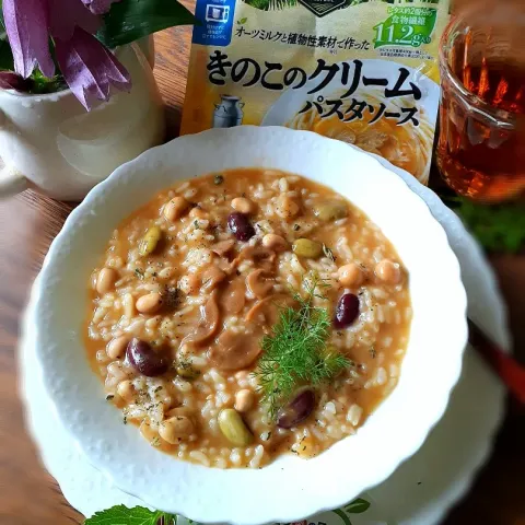 「PlantRECIPE　きのこのクリームパスタソース」を使ってみたSnapdishの料理・レシピ写真:きのこのクリームパスタソースでリゾット😊