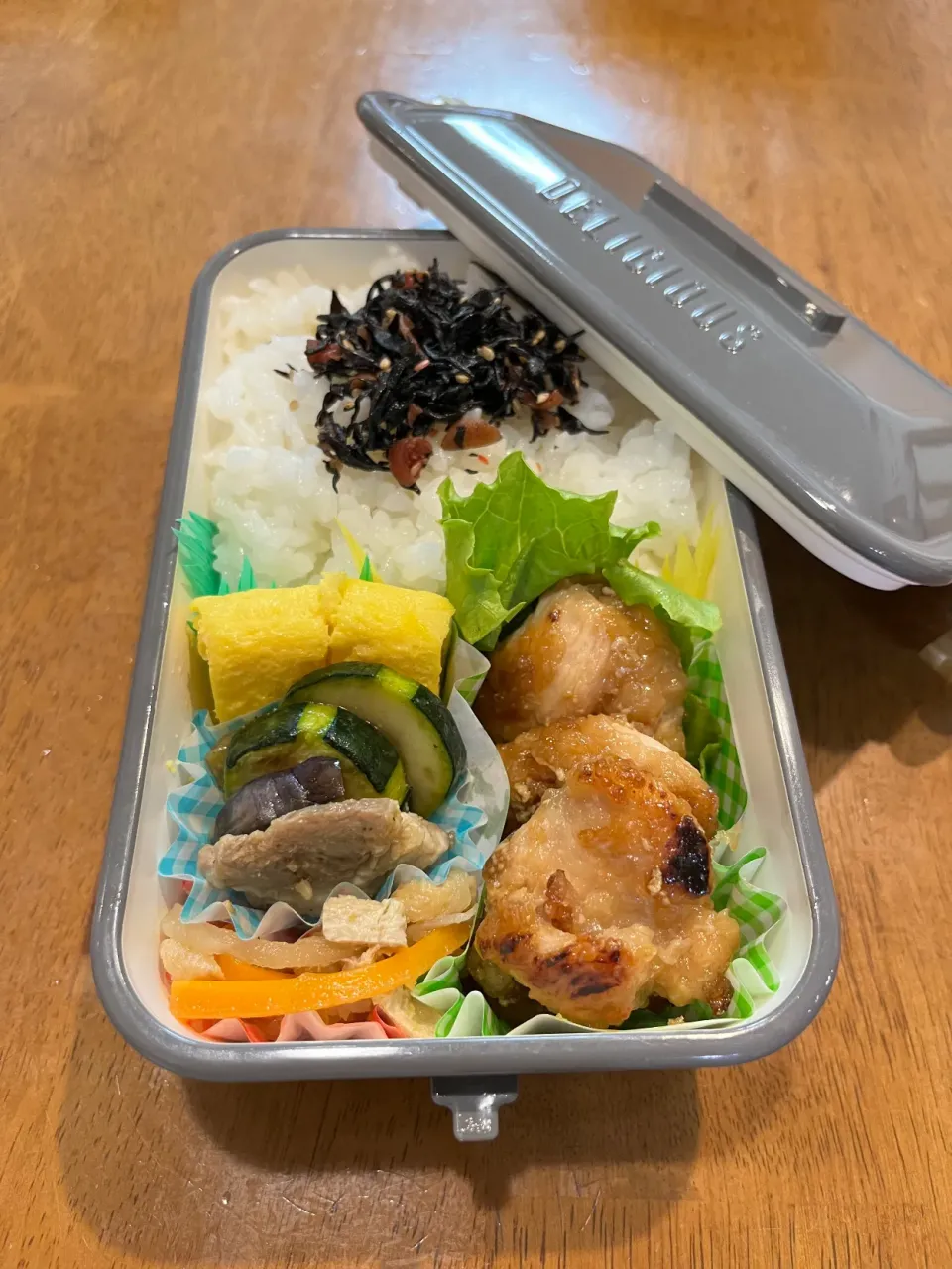 今日のお弁当|トントンさん