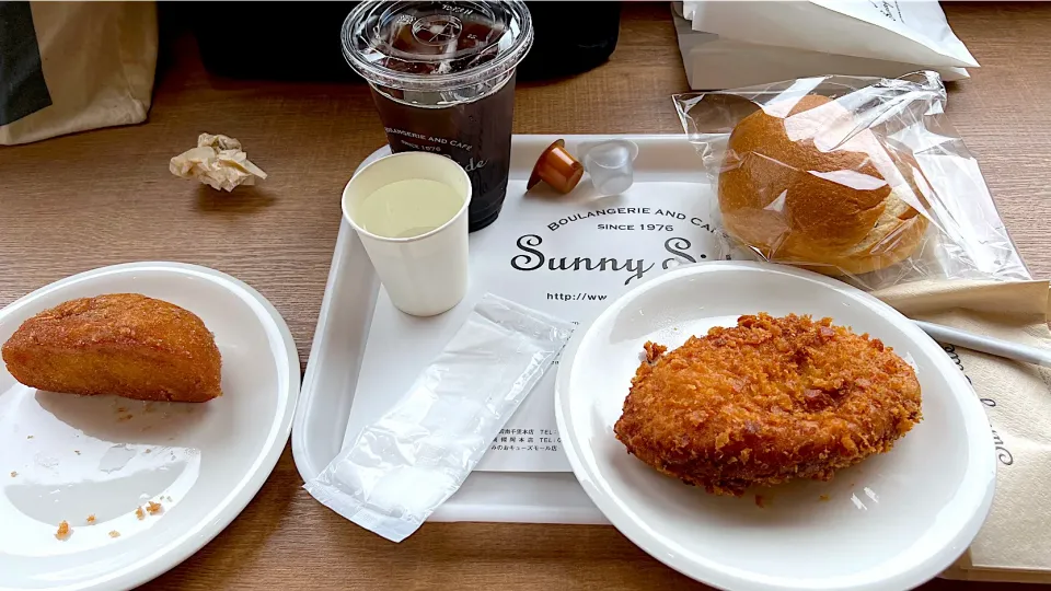 近所にくればお店に入って食べたくなるカレーパン at SunnySide 高槻岡本店|Saudadeさん