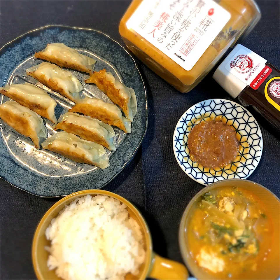 Snapdishの料理写真:万能味ソースでご飯|まりごんさん