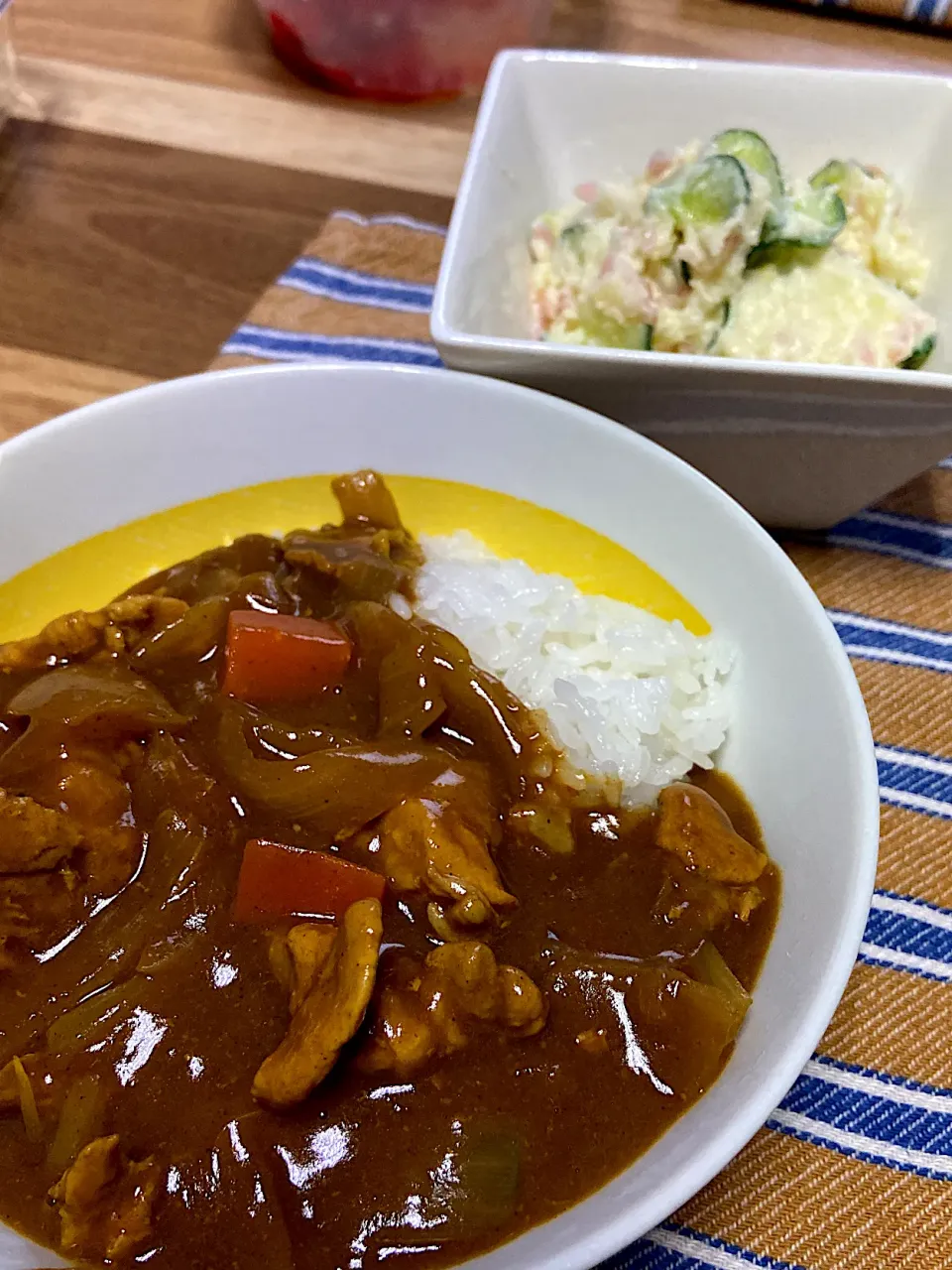 お夕飯。カレーライス🍛とポテトサラダ🥗|renharuruさん