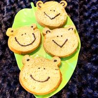 カエルの日🐸カエルパン🍞