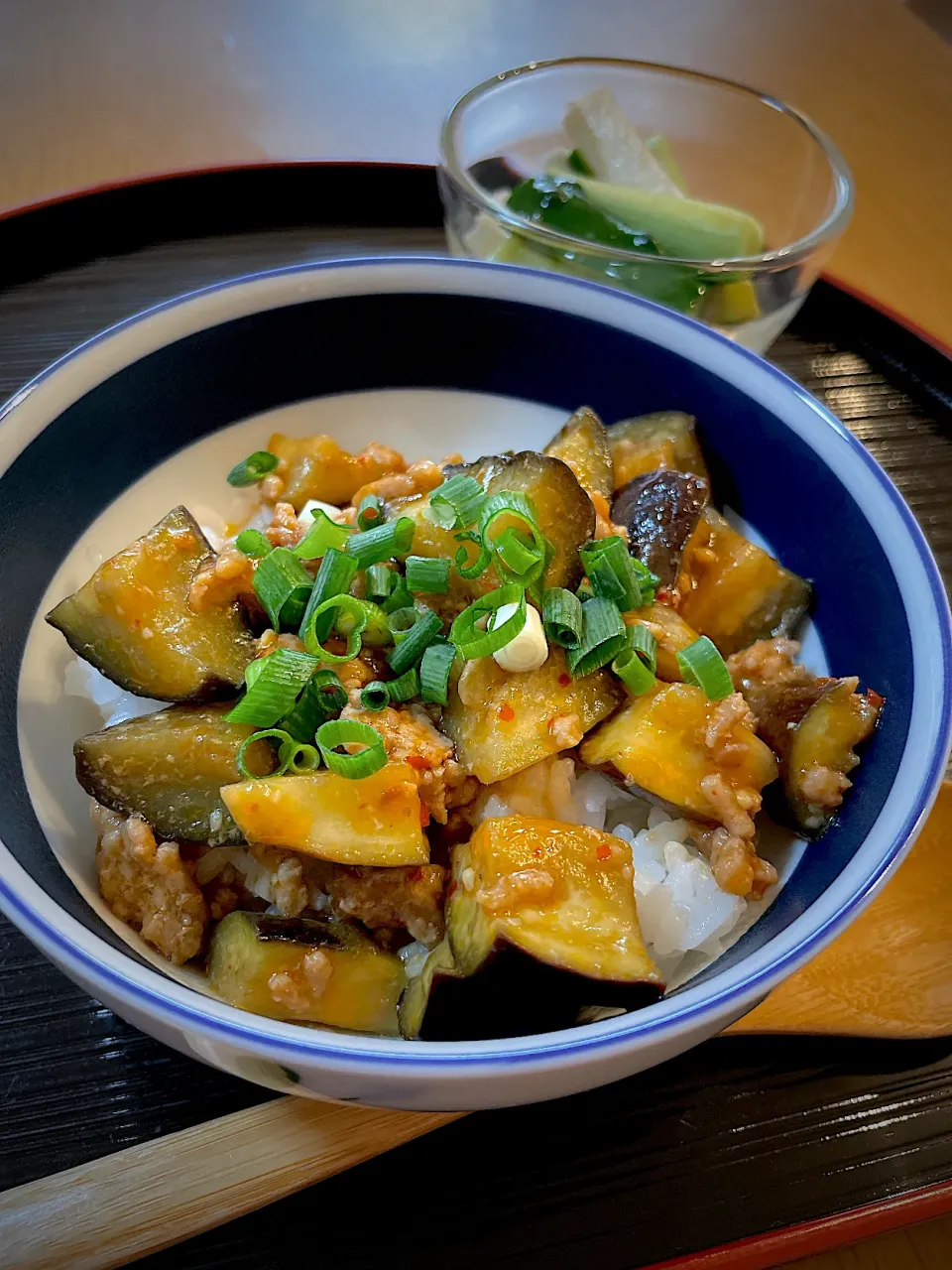 ひき肉と茄子の甘味噌丼|Mikaさん