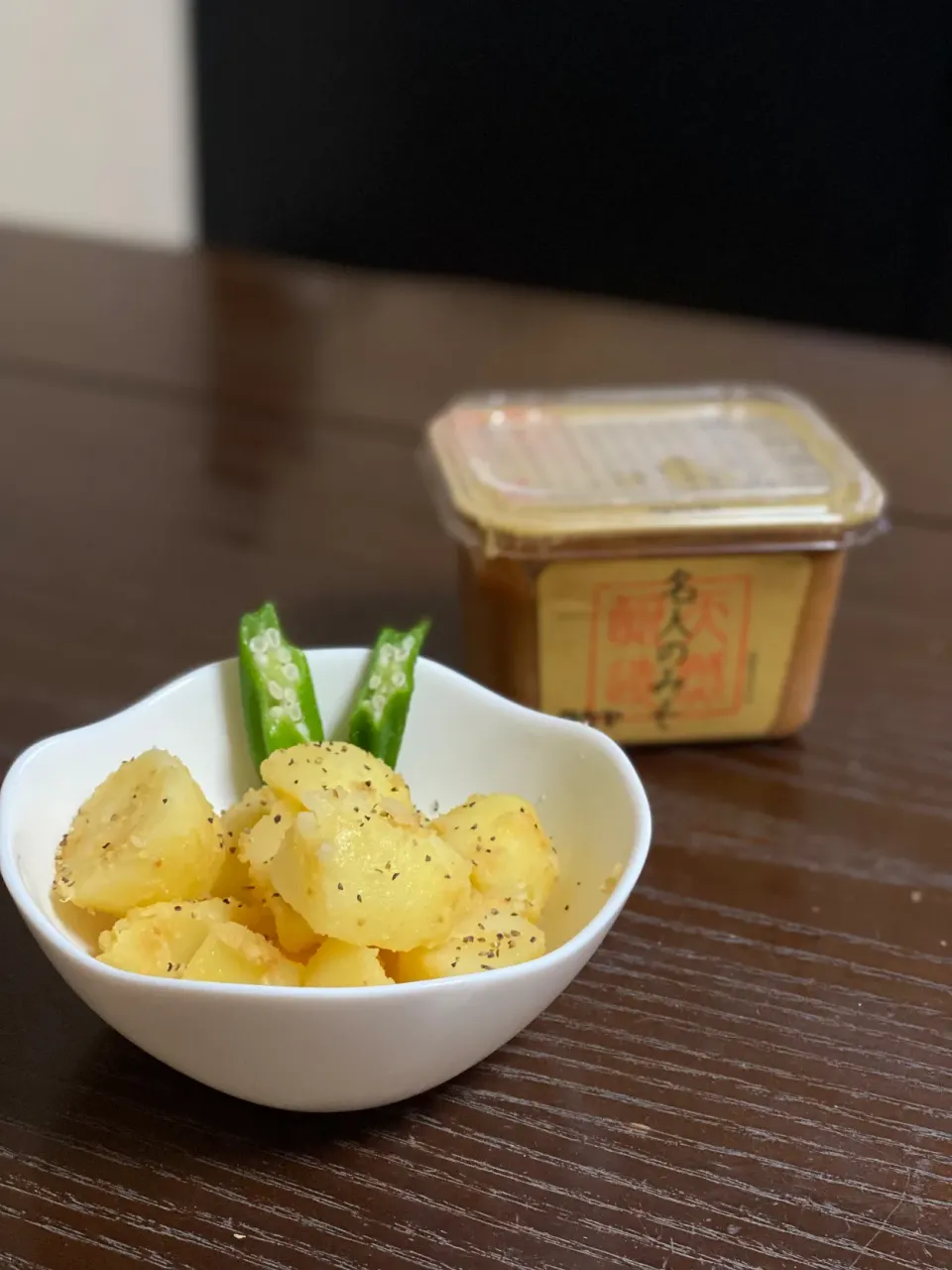 味噌バターじゃがいも🥔|TOMOさん