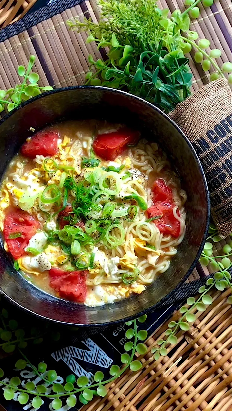 トマたまチーズ味噌ラーメン🍜|MAPITEEさん