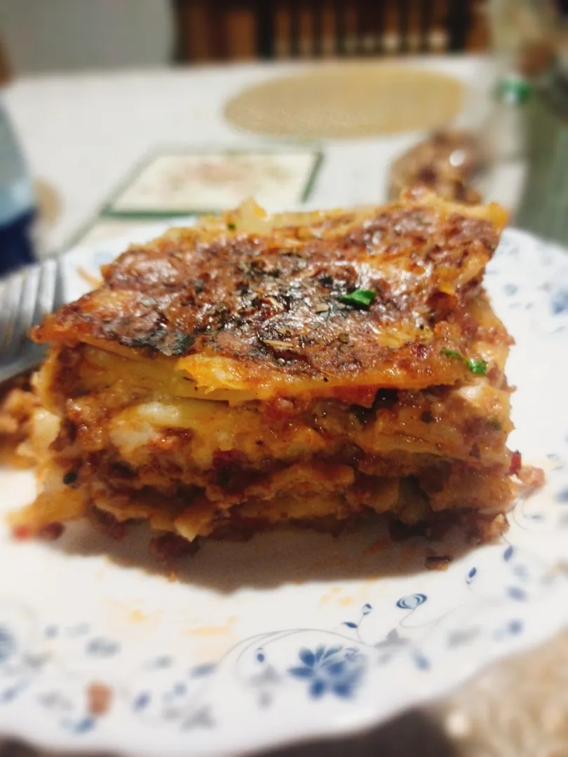 beef lasagna|Aisha Khanさん