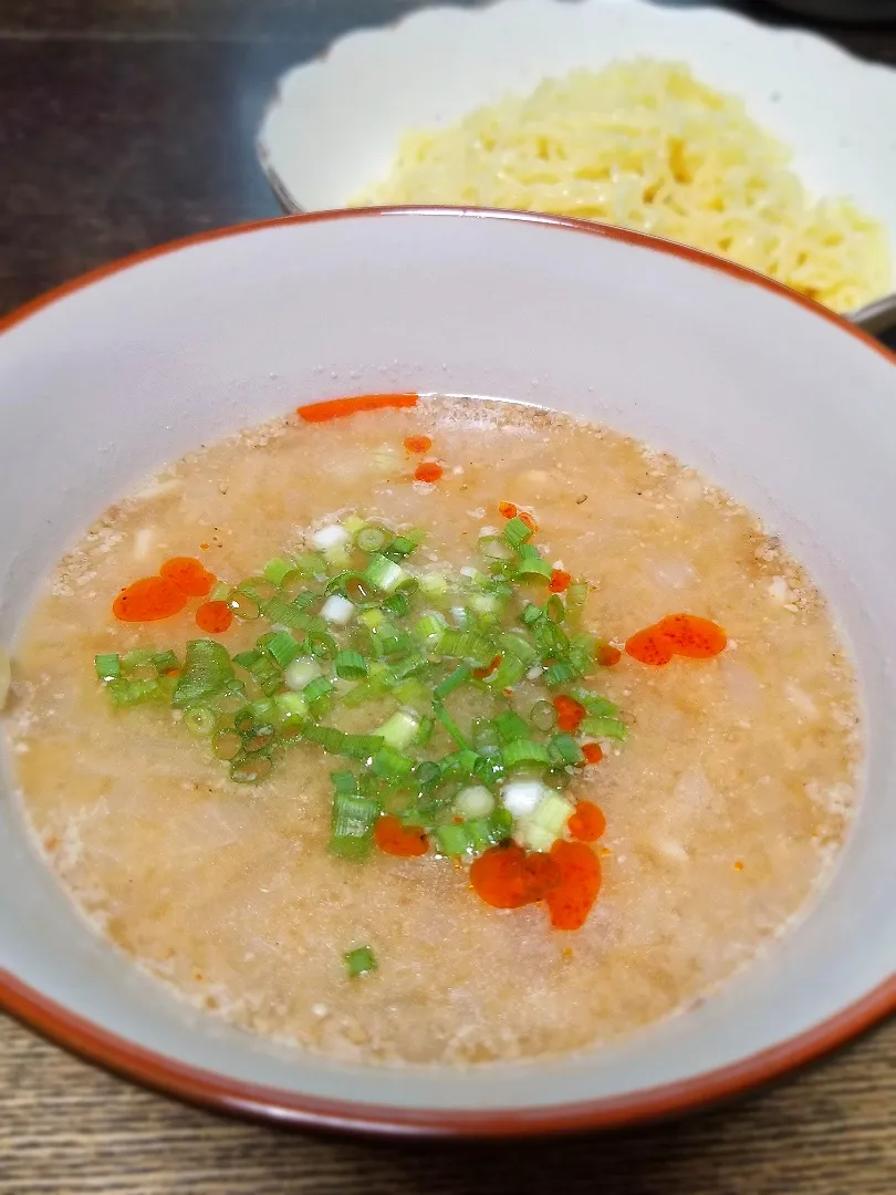 パパ作👨にんにく香る旨辛つけ麺|ぱんだのままんさん