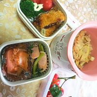 タケノコご飯、アジフライ、ブロッコリー&ミニトマト、空芯菜とウインナーの炒め物、鮭の西京焼き
デザート佐藤錦