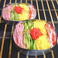 母とムスコのラブラブおソロ♪初めての冷やし中華弁当
