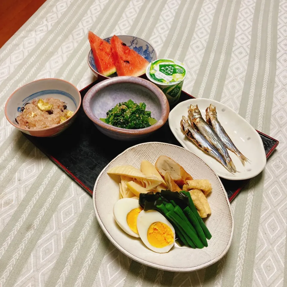 grandmaの晩ごはん☆ 今夜は真竹と初物のインゲン豆で煮物、レタスのごま和え、メザシを焼きました。|kaoriさん