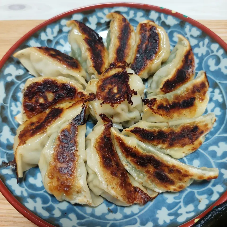 美味しい餃子のレシピ教えてください‼️|Maho Sanoさん