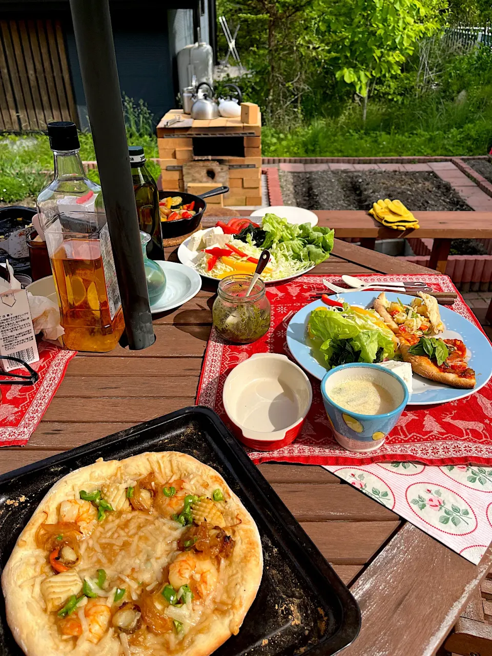 今年初めてのデッキでのランチです❣️|ことはさん