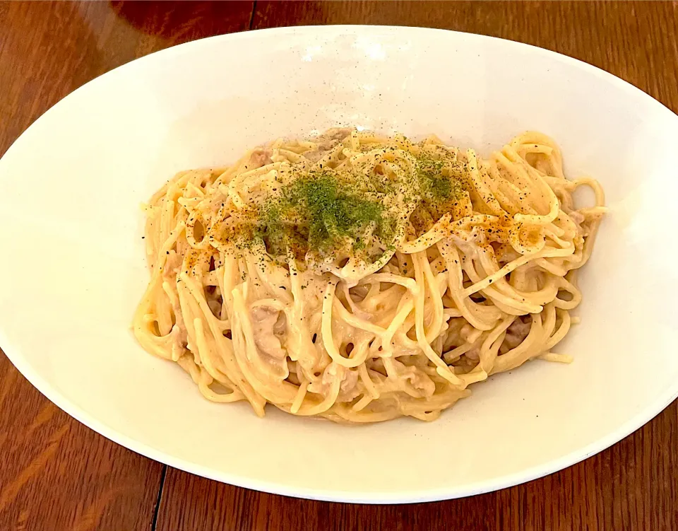 Snapdishの料理写真:ランチ♯豚肉とえのきのクリームパスタ|小松菜さん