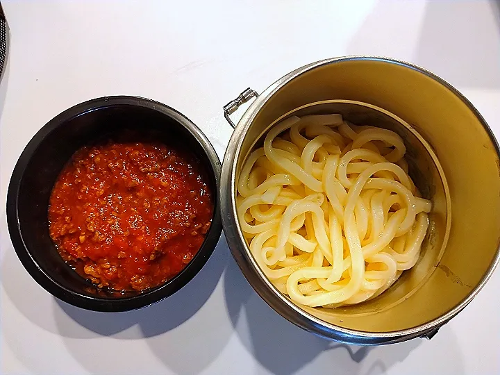 Snapdishの料理写真:ミートソースうどん|ぱいなっぷるさん