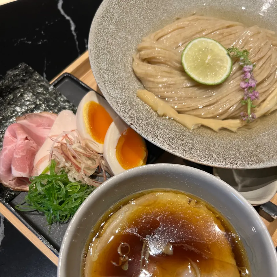 Snapdishの料理写真:特製昆布水つけ麺|Yoshiさん