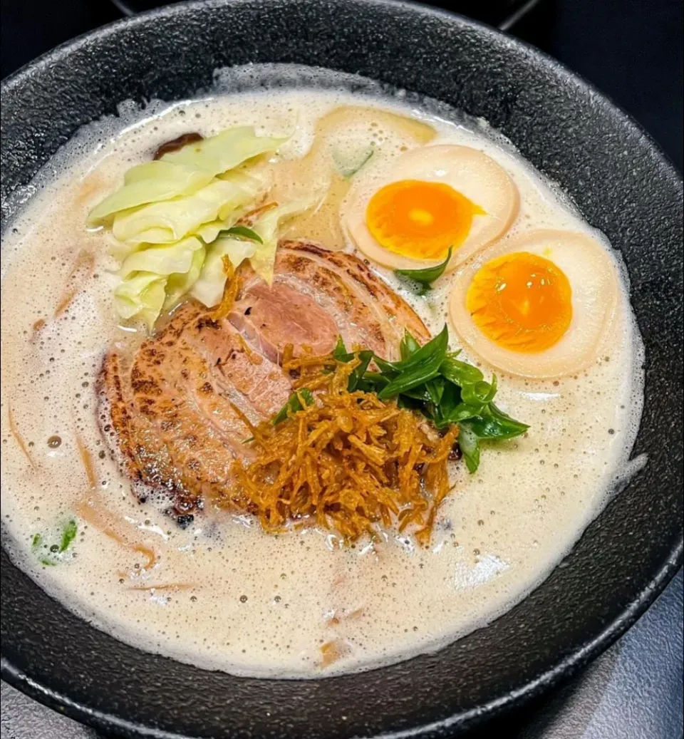 Rich & Creamy Chashu Ramen 🍜|An'leeさん