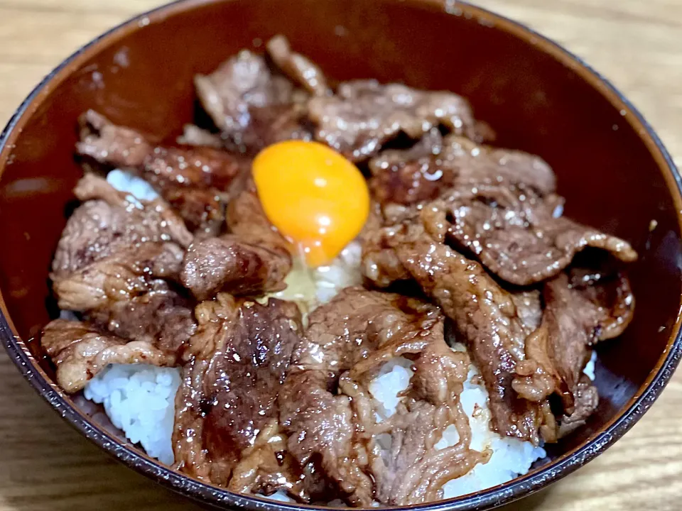 Snapdishの料理写真:☆カルビ丼|まぁたんさん