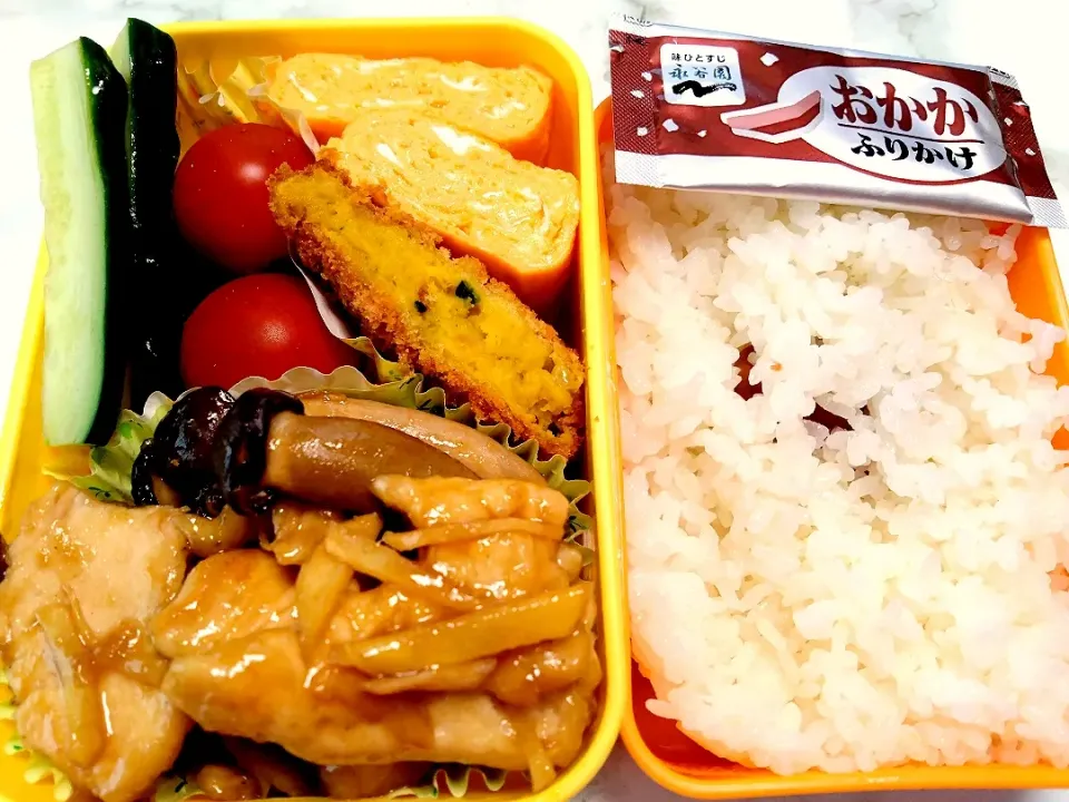 6/10日娘のお弁当！
からあげビールさんの料理 母とムスコのラブラブおソロ♪ご飯が進む!鶏むねジンジャー弁当|秀美«シュウビ»さん