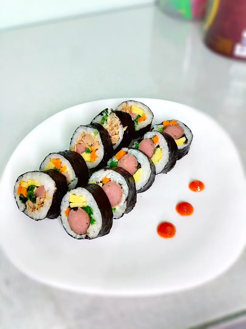 Snapdishの料理写真:Kimbap|Dssylistyaさん