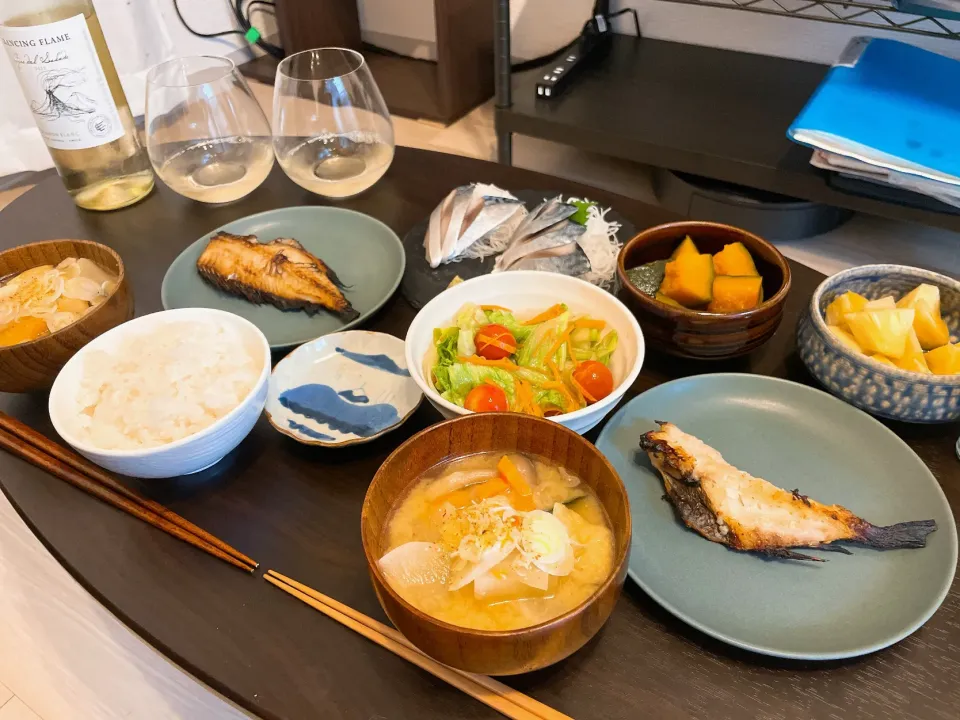 焼き魚とお刺身の定食|ゆぅさん