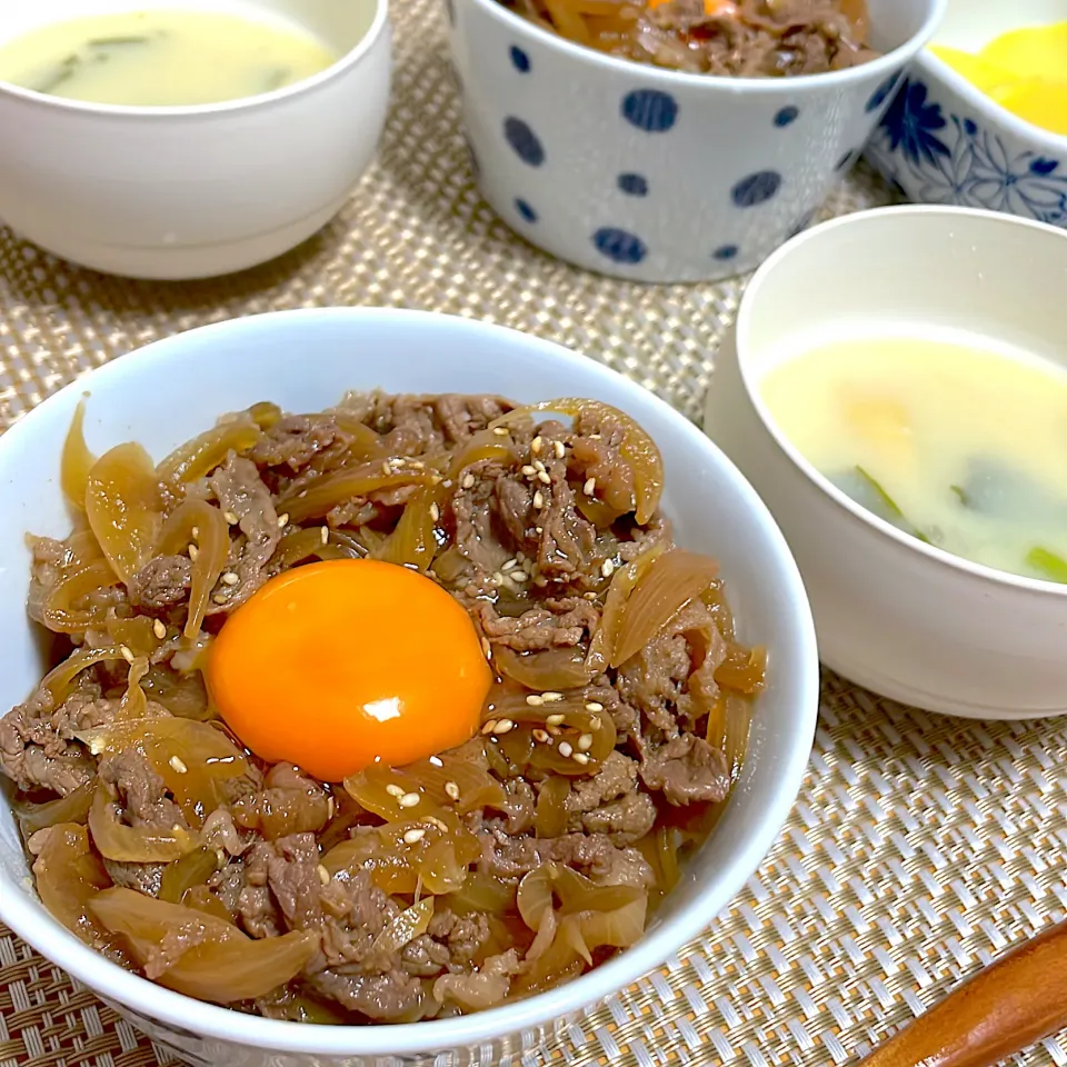 卵のせ牛丼|Sakuraさん