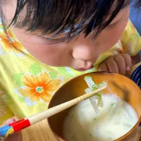 Snapdishの料理写真:大根と葱たっぷり味噌汁|かすみさん