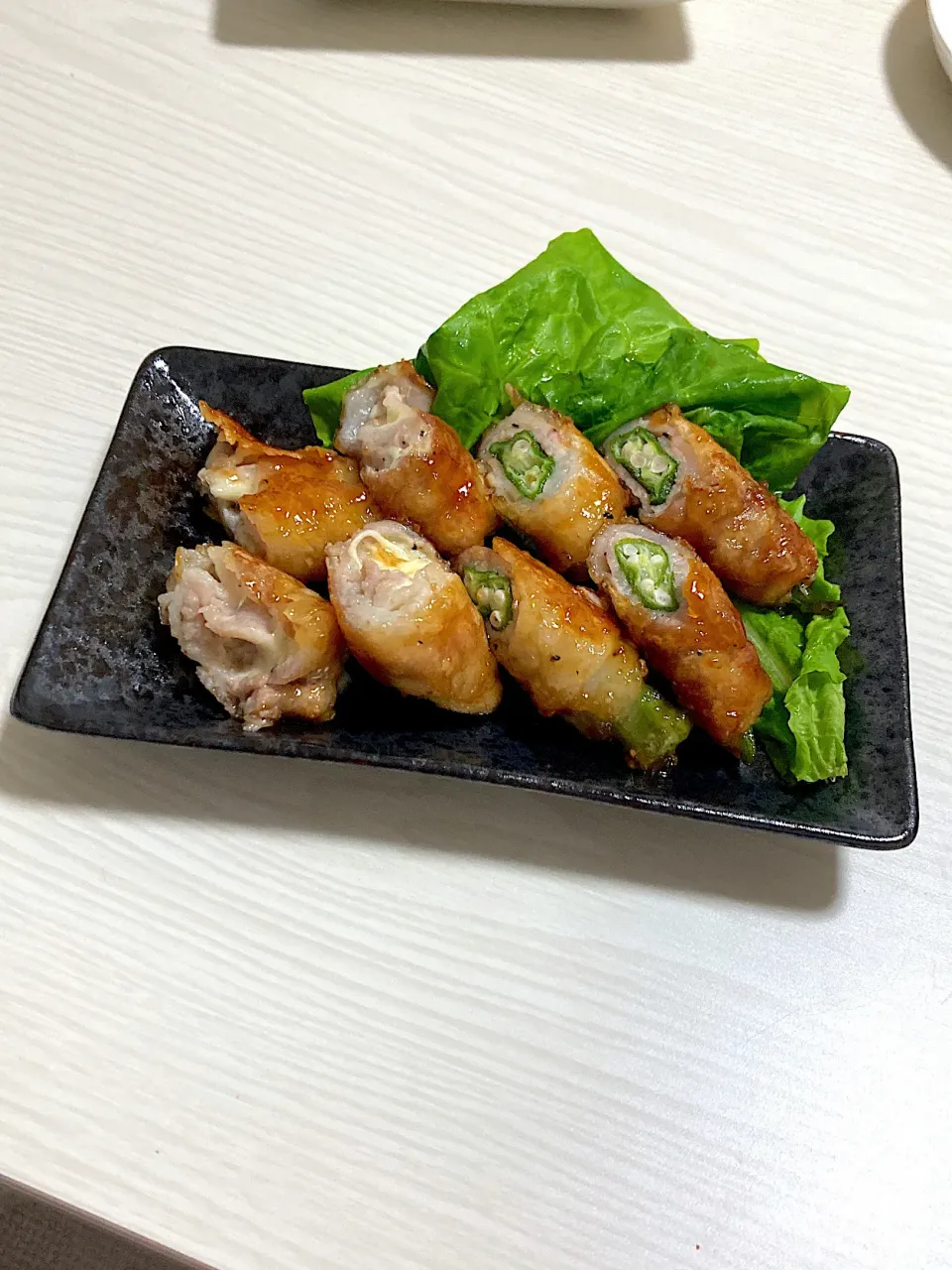 Snapdishの料理写真:オクラとチーズの肉巻き|aさん