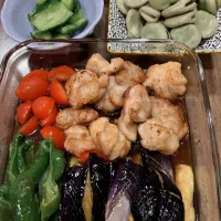 Snapdishの料理写真:鶏肉と夏野菜の揚げ浸し|Makiko Nishikataさん