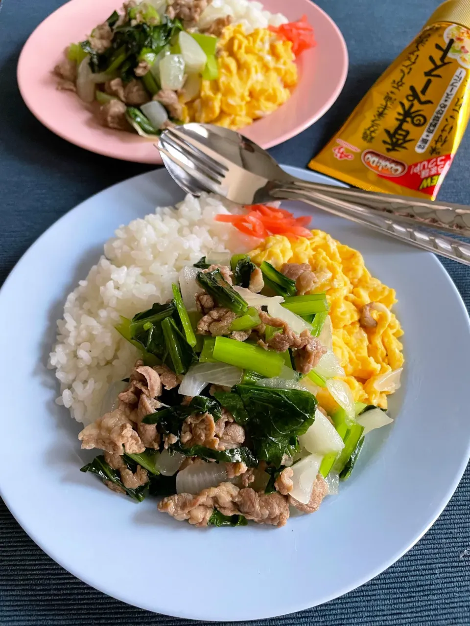 ラム野菜炒めのぶっかけ飯|アッチさん