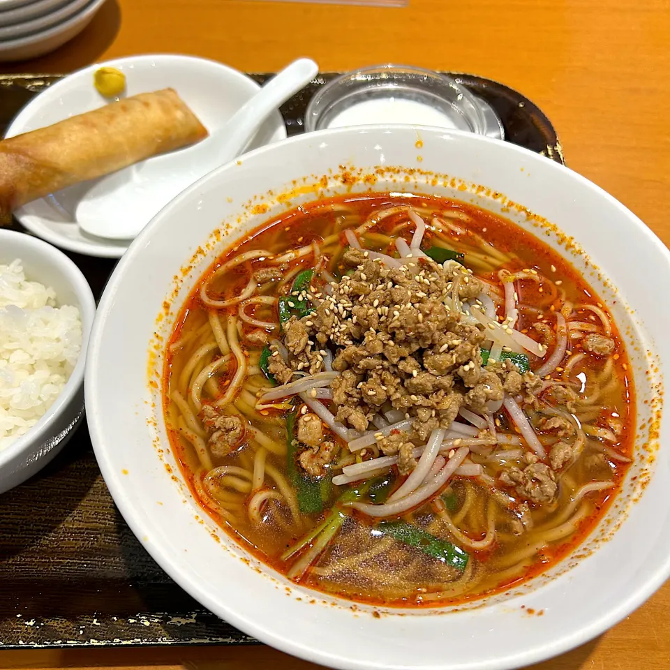 金沢でランチ😋台湾ラーメン🥵|すかラインさん