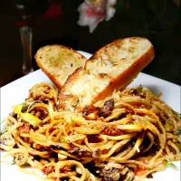 My sun-dried tomato and walnut pasta|David Bazanさん