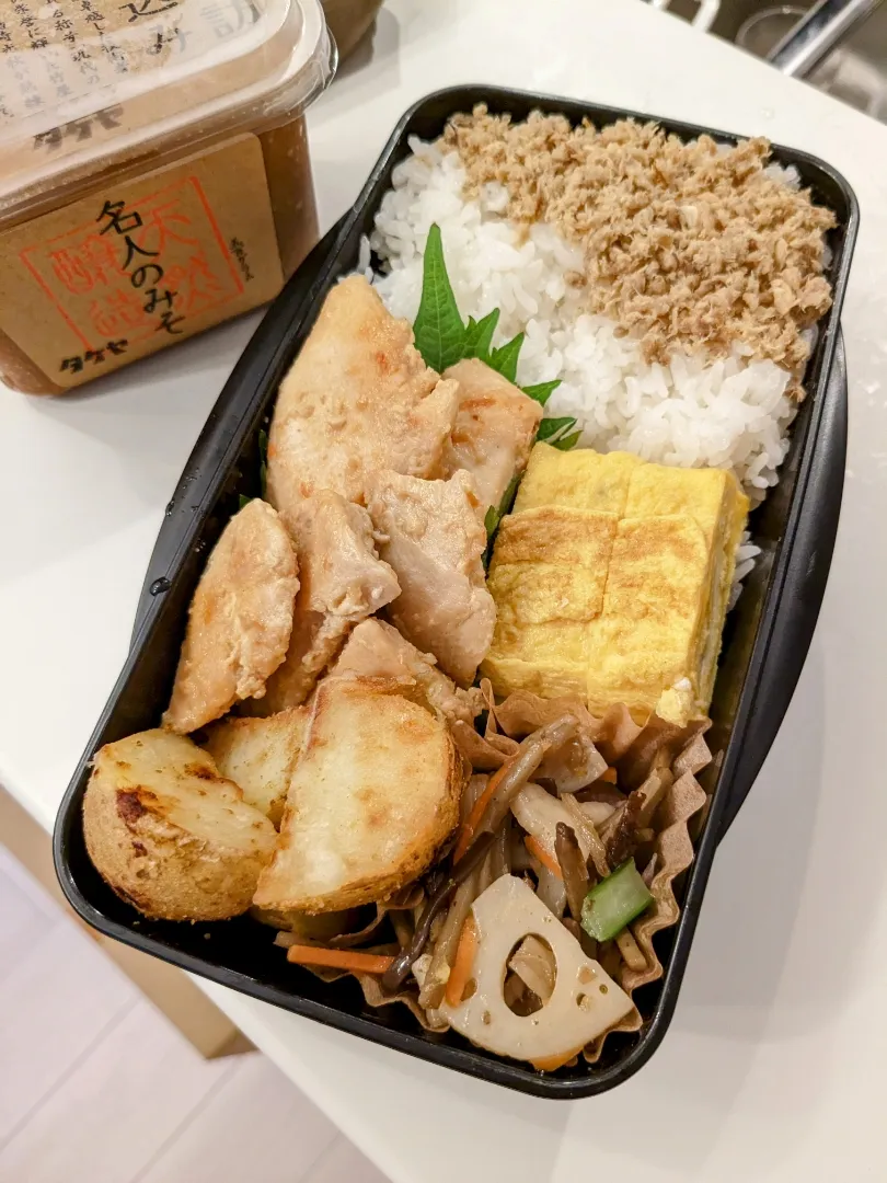 鶏味噌弁当|きゅーさん