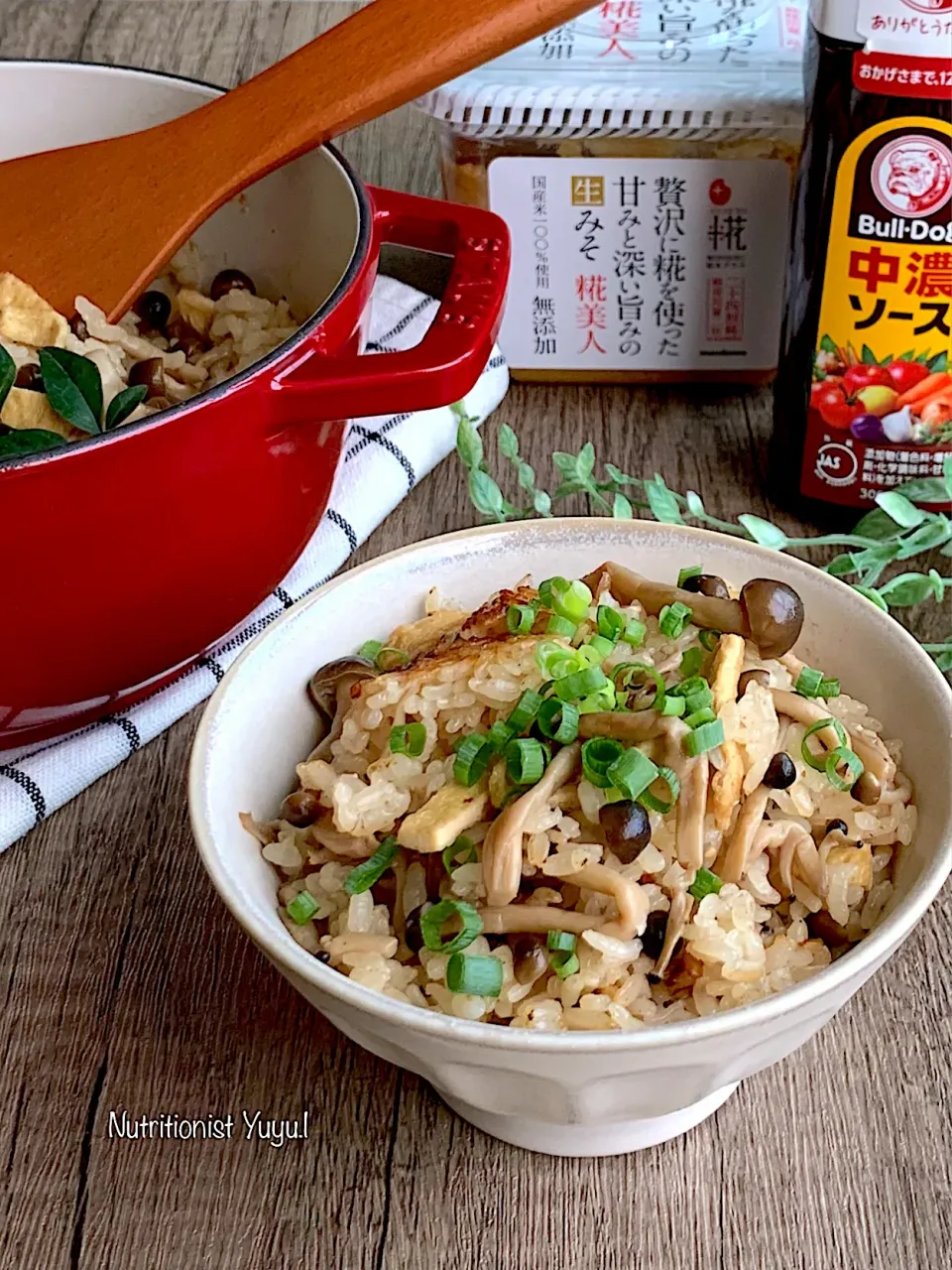 きのこと油揚げの万能味ソース炊き込みご飯|ゆーこどんさん